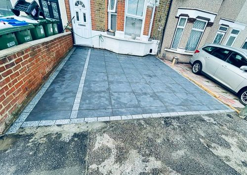 Limestone Paved Outdoor